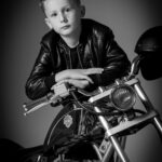 Never Work With Children or Animals... 20 Never Work With Children or Animals... 18